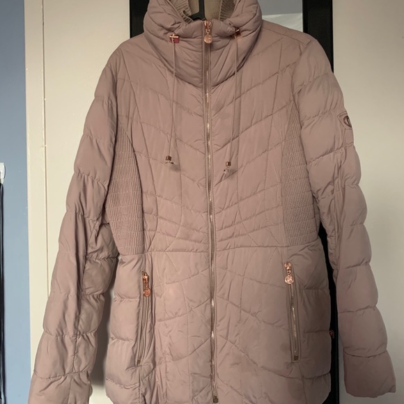 Bernardo Packable EcoPlume Coat - Picture 3 of 5